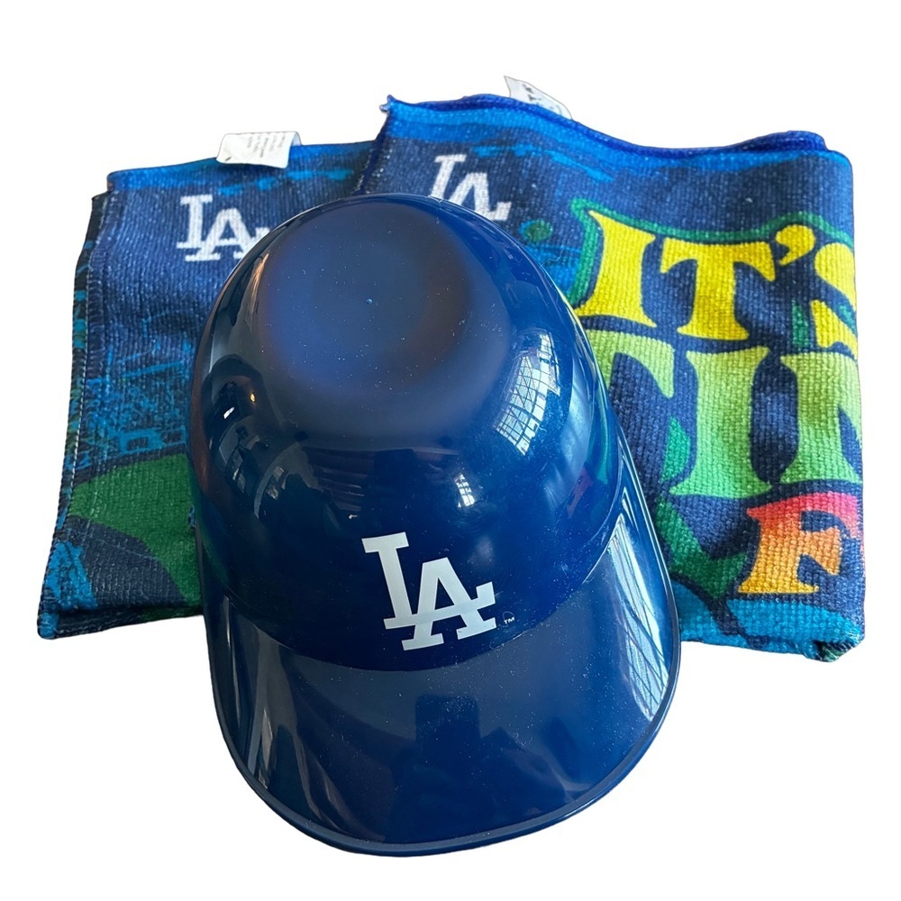 2 LA Dodgers Rally Towels + Mini Helmet | 2025 Wild Card Game - Picture 2 of 5